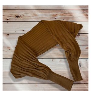 BRAND NEW WITH TAGS SWEATER SHRUG